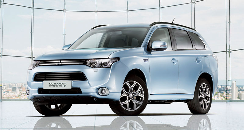 Outlander PHEV (Russia-spec)