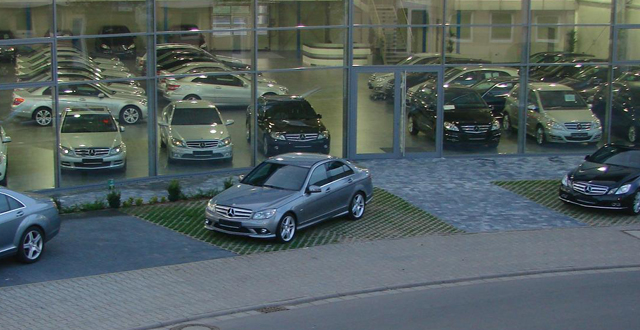 Mercedes Benz dealership