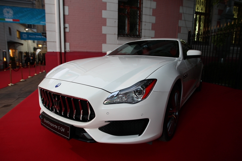 Italian Republic Day_Maserati Quattroporte SQ4 GranSport