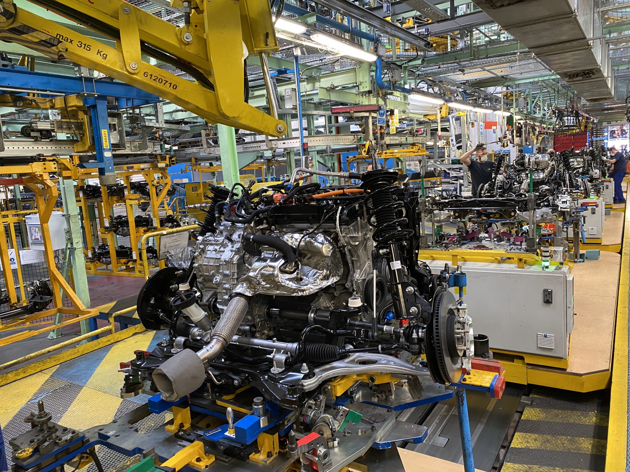 Ford and Geely Launch Manufacturing Joint Venture in Spain