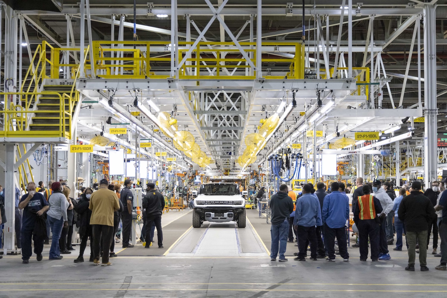 Detroit News: GM plans to axe hundreds of EV jobs