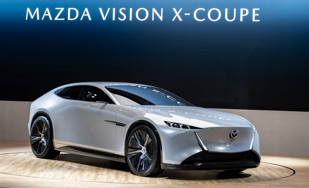 MAZDA VISION COUPE 限定品 Mazda unveils two concept models at Tokyo show | Automotive