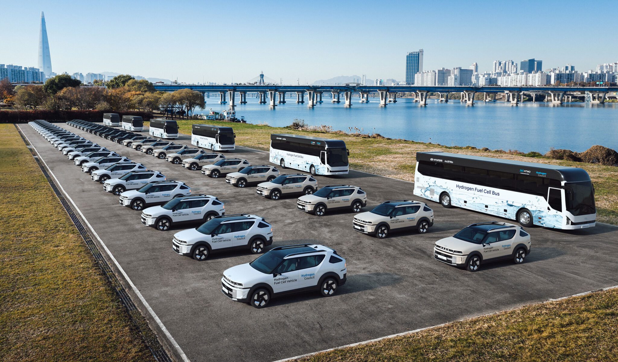Hyundai and GE Vernova CEOs Discuss Electric Vehicles and Automation at Invest in America Forum