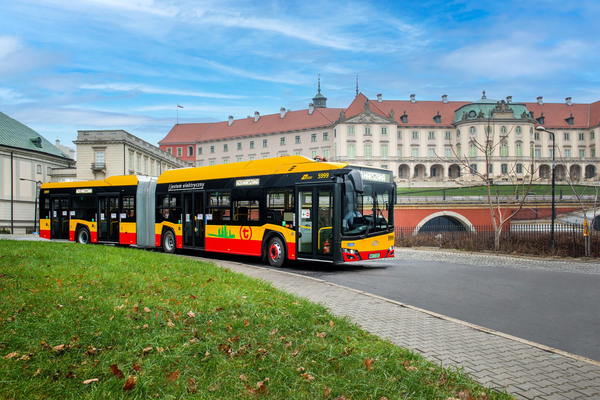 Solaris to deliver 120 articulated buses to Warsaw
