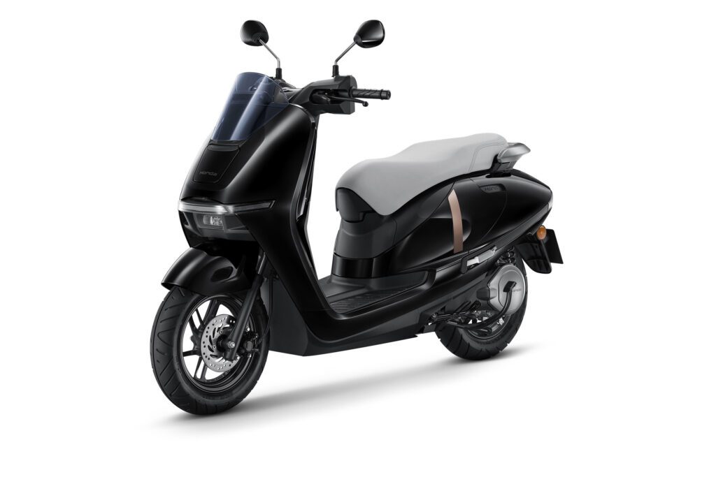 Honda UC3 electric commuter launches in Thailand插图