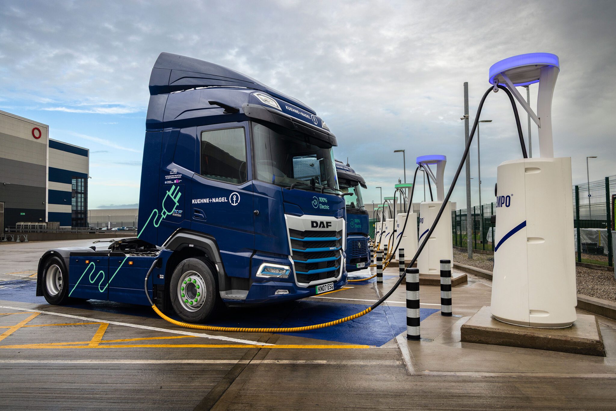 Voltempo powers UK’s first megawatt eHGV charger