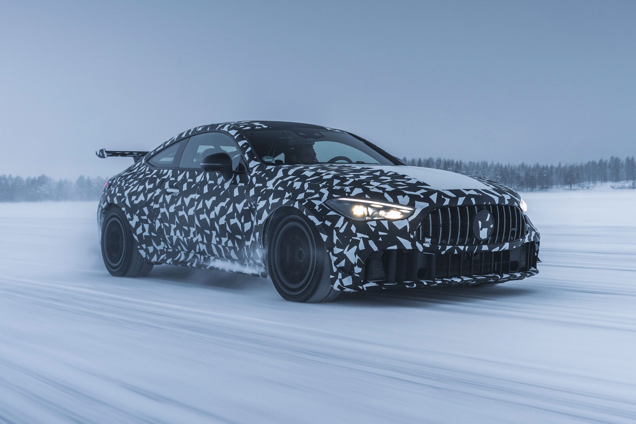 Mercedes-AMG tests new Mythos model in Sweden