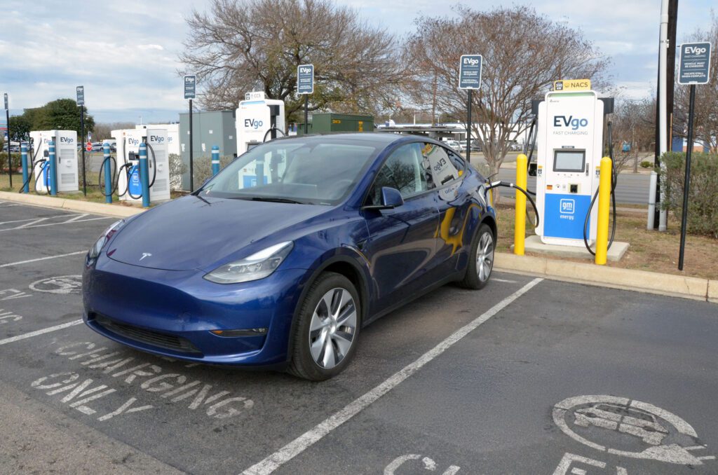 EVgo accelerates NACS deployment across US插图