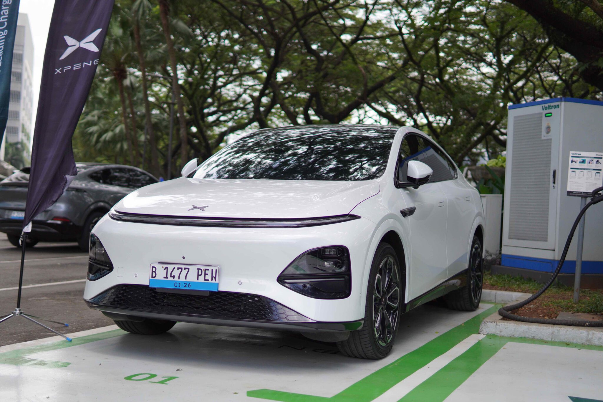 XPeng and Voltron deploy 480kW charger in Indonesia