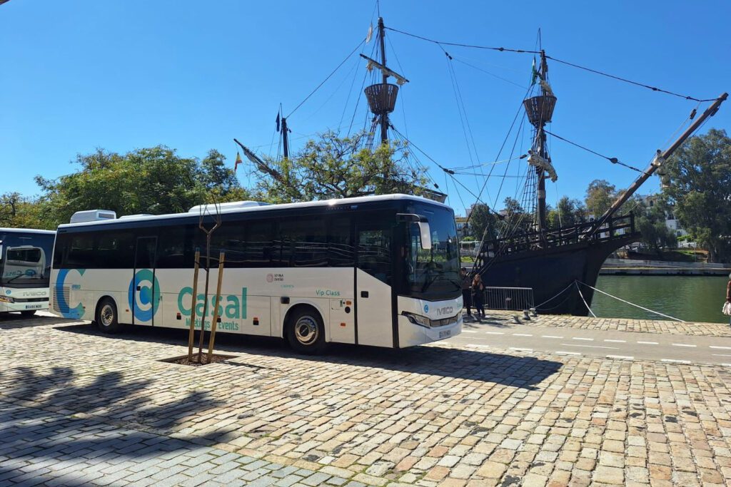 Iveco Bus delivers hybrid and CNG buses to Seville operator插图