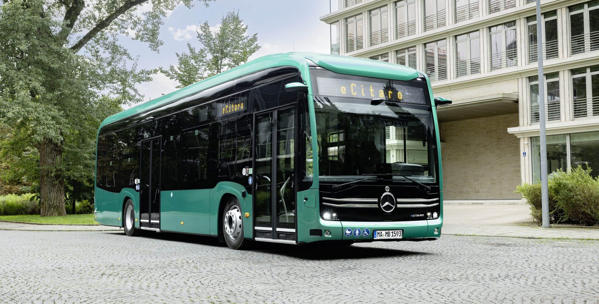 Daimler Buses unveils NMC4 eCitaro ahead of mobility move插图