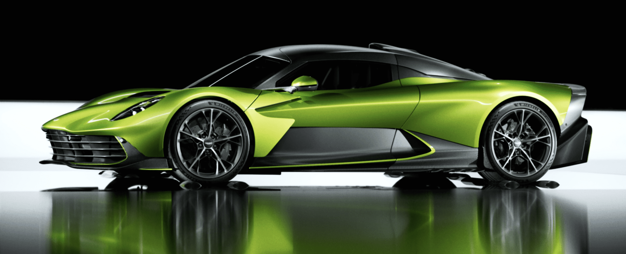 Aston Martin cuts jobs and capex as 2025 losses mount插图