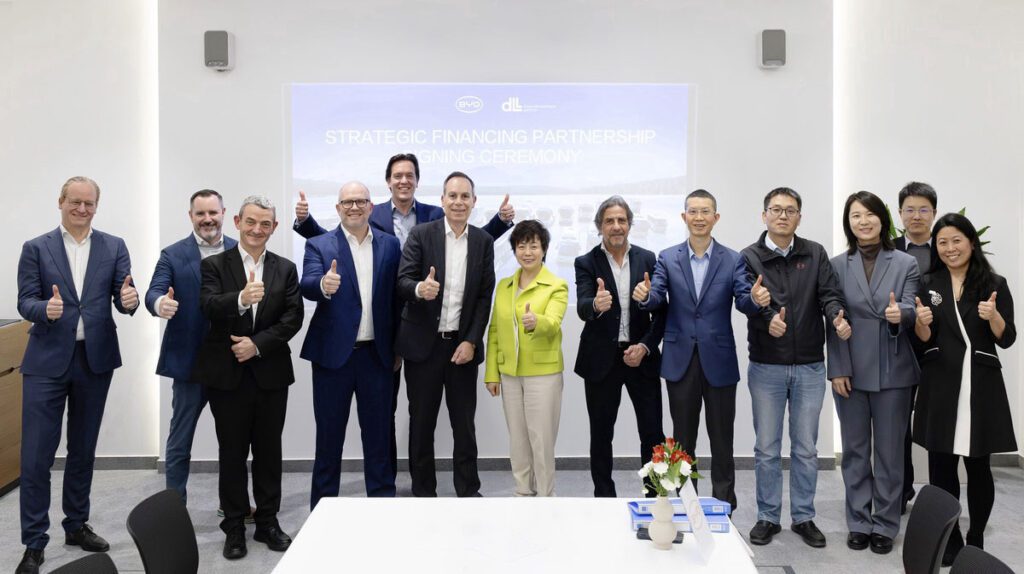 BYD, DLL to offer e-truck, e-bus financing in Europe插图