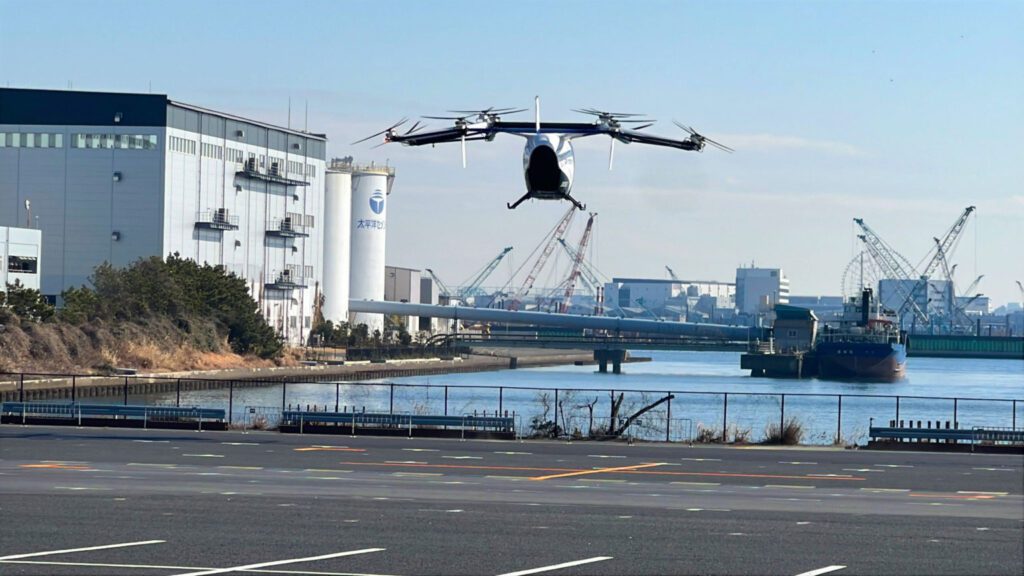 SkyDrive completes first eVTOL demo flights in Tokyo插图