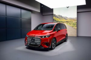 Mercedes-Benz unveils all-electric VLE grand limousine插图