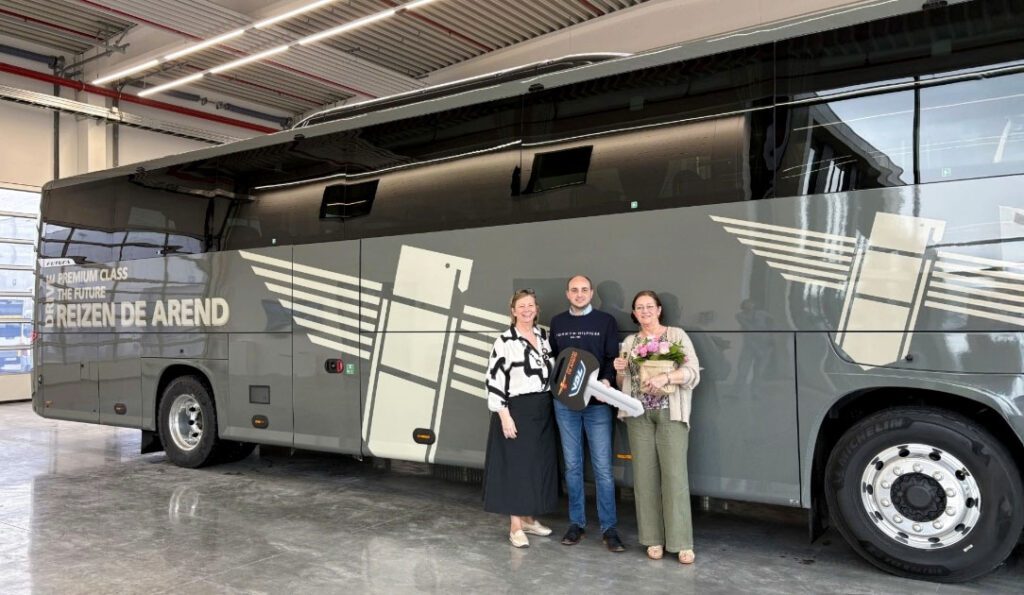 VDL Bus Group delivers first Futura 3 coach in Belgium插图