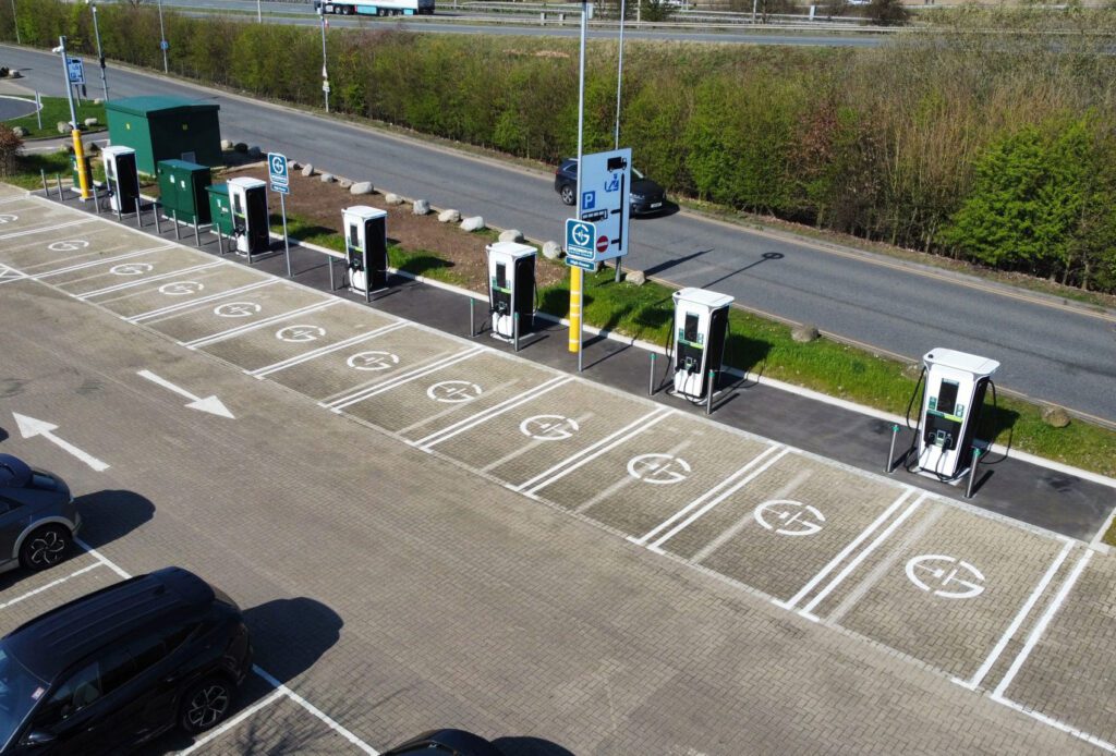 Gridserve opens Electric Super Hub at Folkestone M20插图