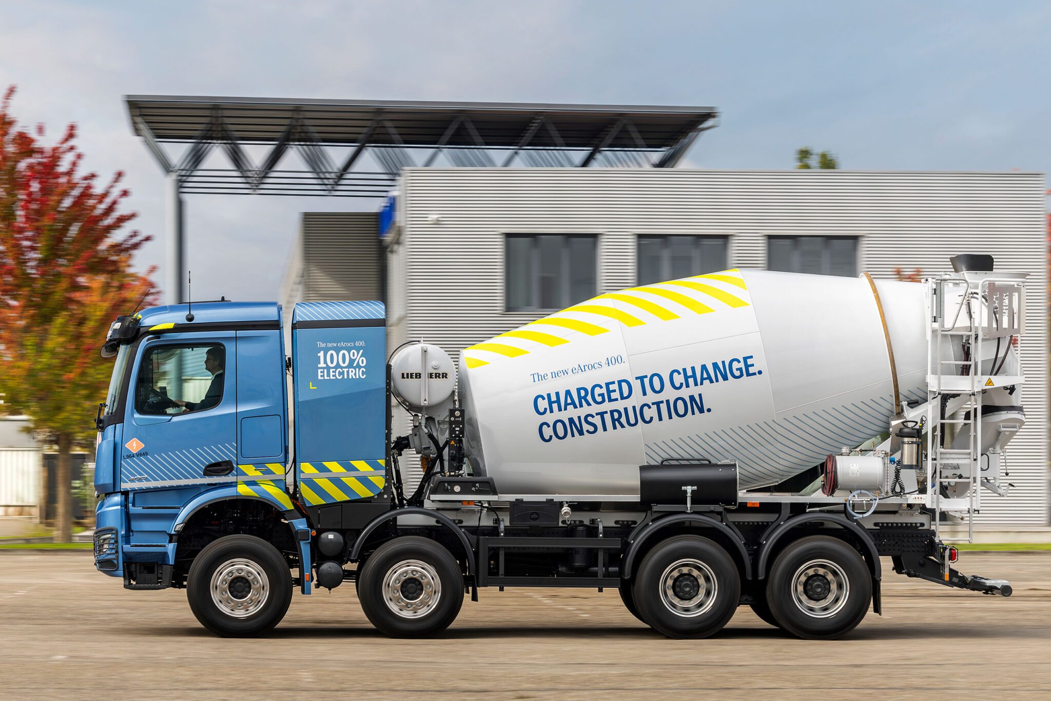 Mercedes-Benz Trucks opens eArocs 400 order books