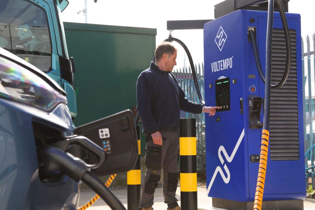 Voltempo and Corpay launch depot charging as a service插图