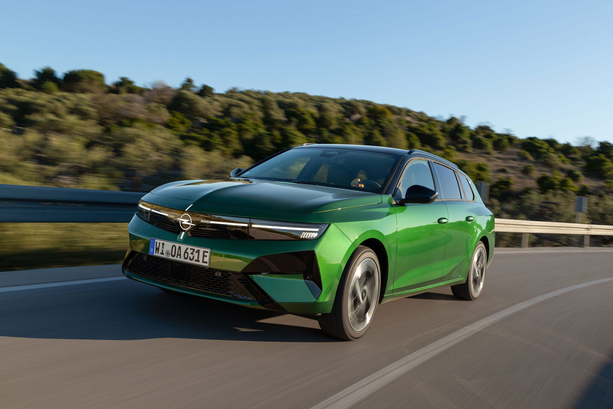 Opel brings V2L technology to five electric models