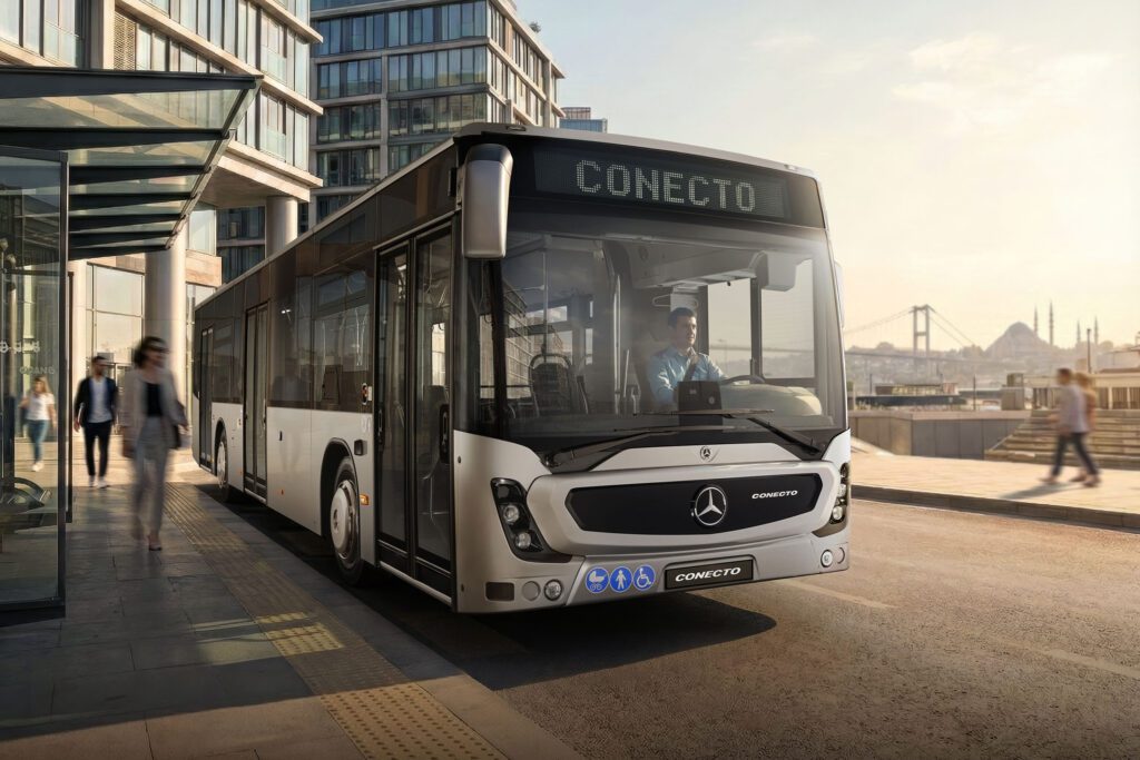 Daimler Buses brings Mercedes-Benz Conecto to Germany插图