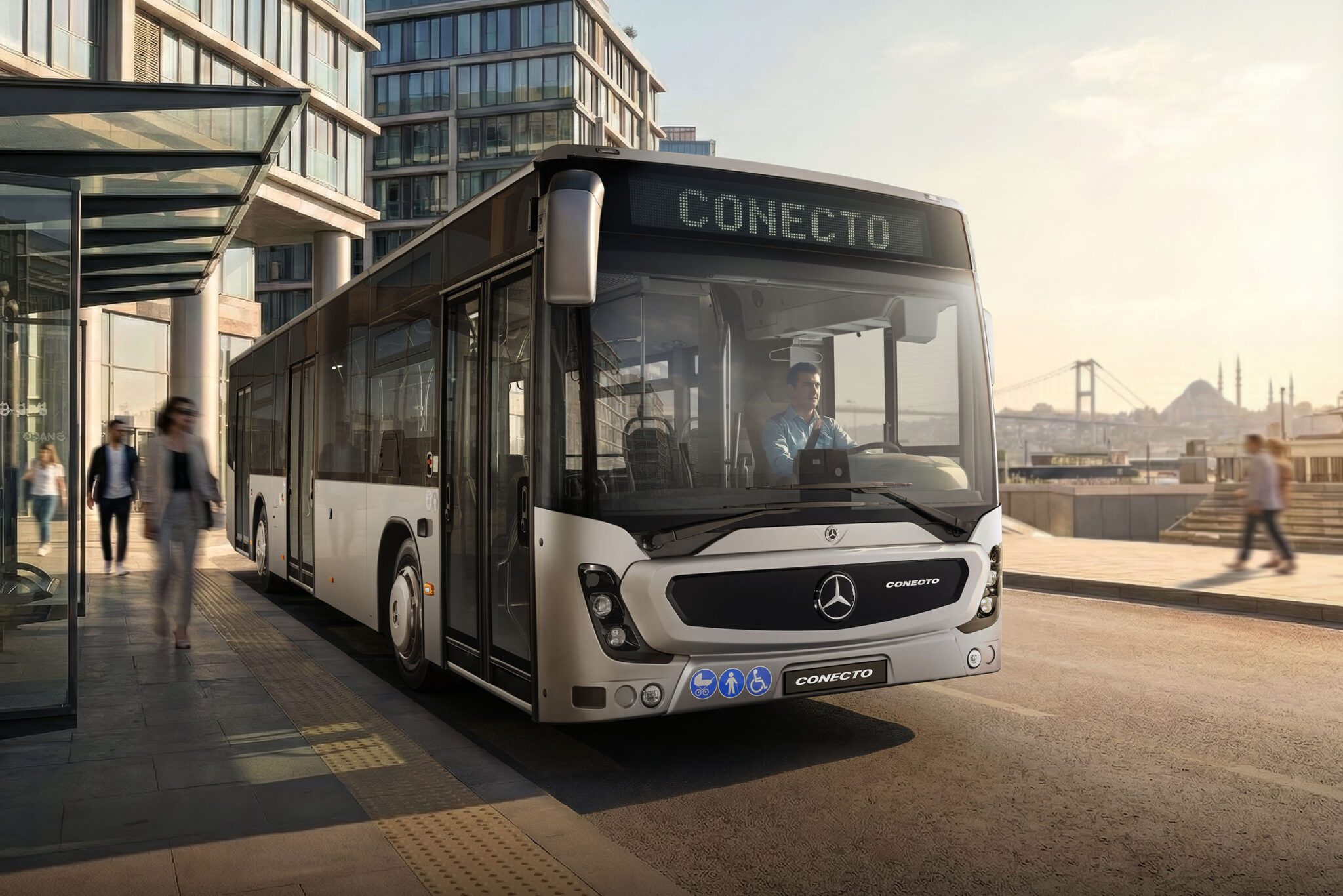 Daimler Buses brings Mercedes-Benz Conecto to Germany