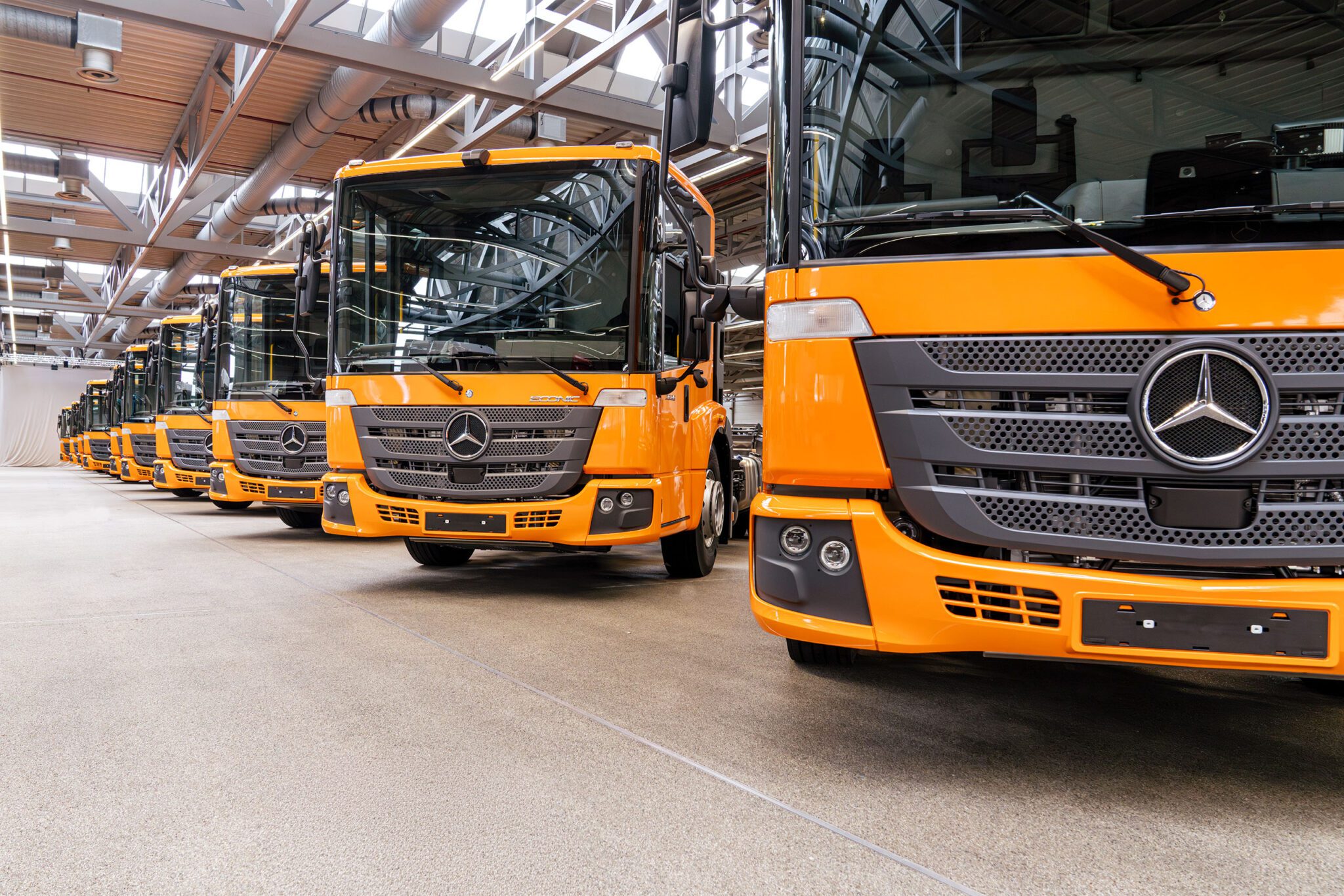 Mercedes-Benz Econic extends 20-year Chemnitz fleet role