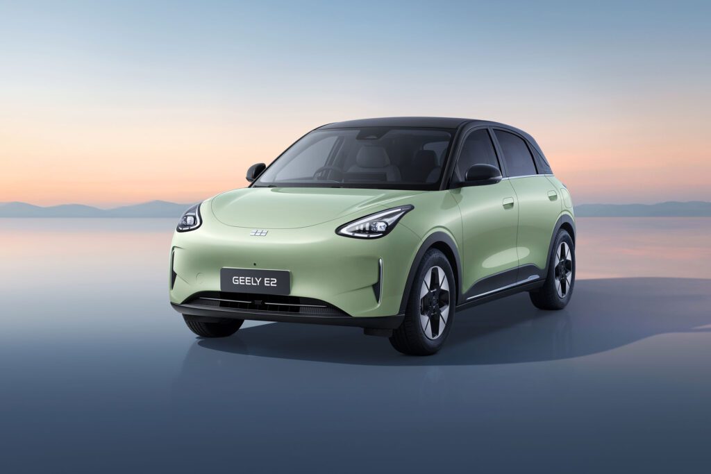 Geely launches E2 electric hatchback in South Africa插图