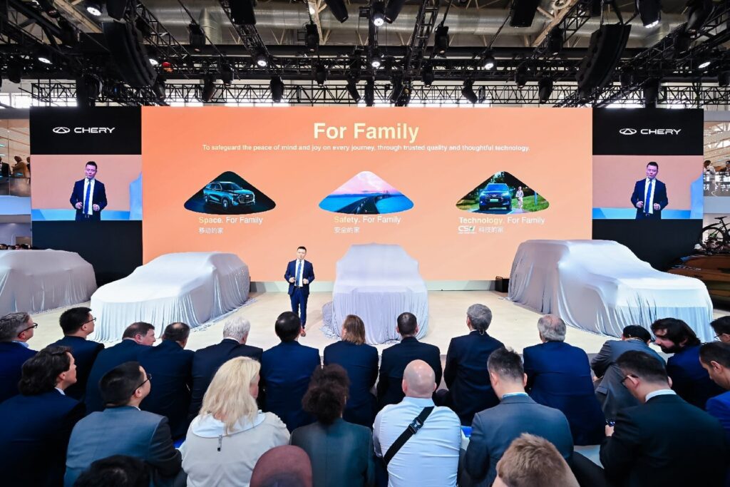 Chery launches ‘For Family’ at Auto China 2026 in Beijing插图