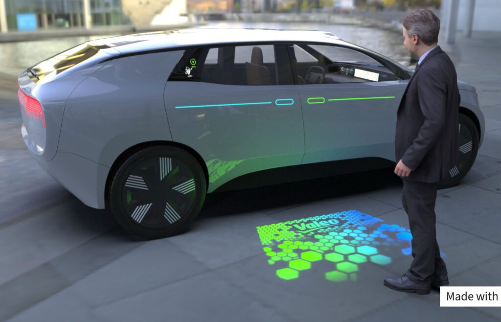 Valeo and Infineon take ground projection to Beijing插图