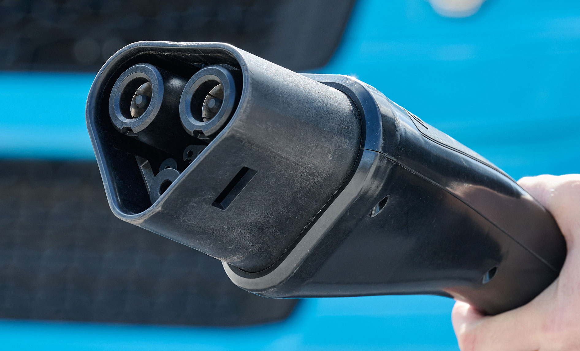 Eaton and Munich Electrification advance EV charging tech