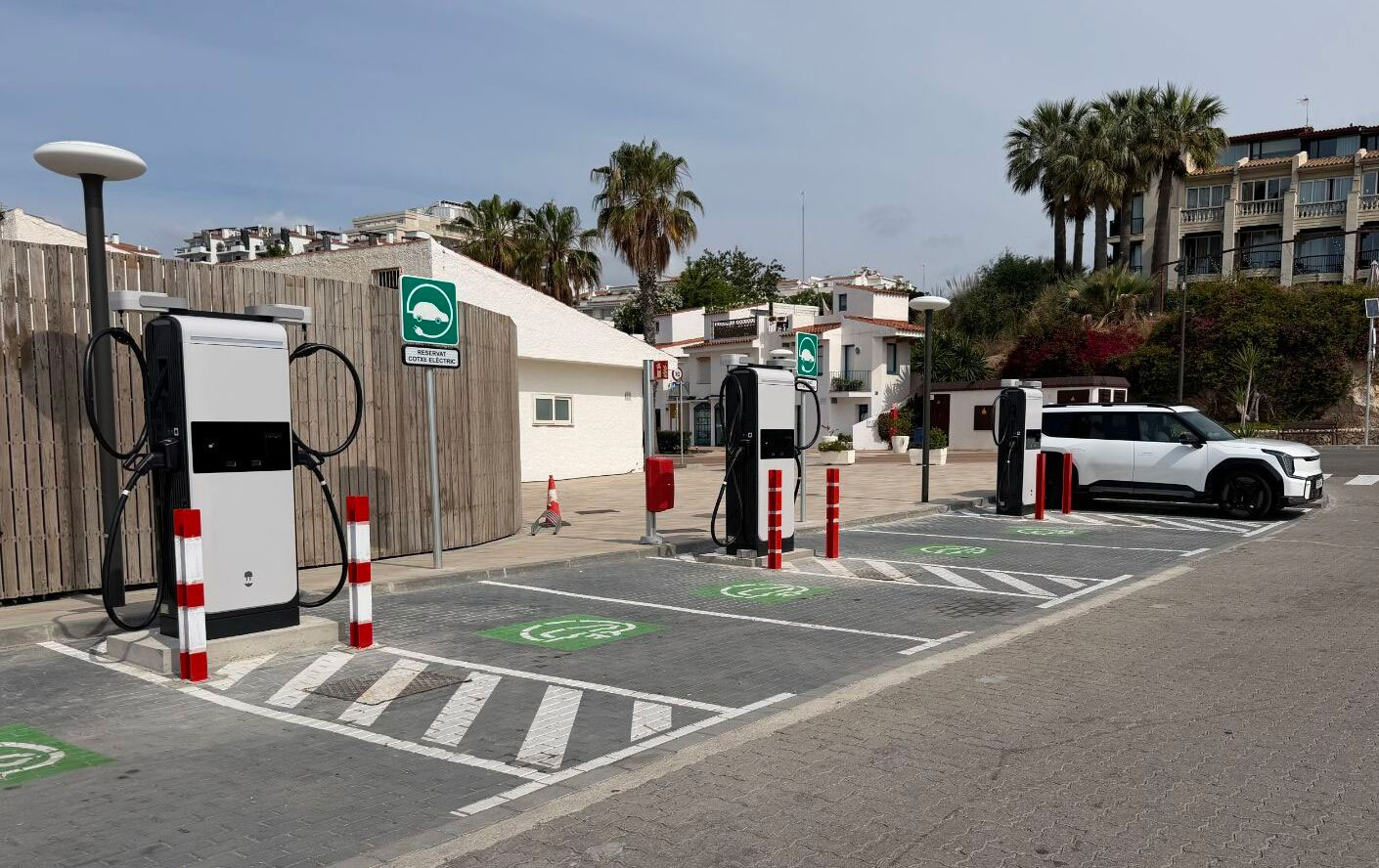 Wallbox’s PowerRing targets fast-charging grid constraints