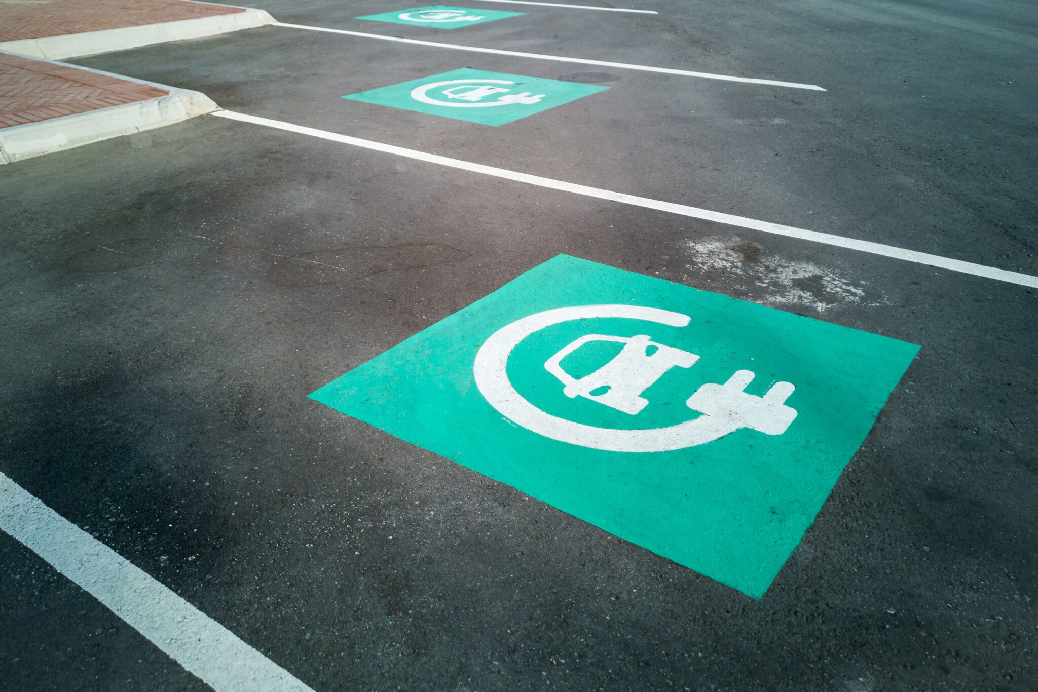 VDE ETG establishes new division for EV grid integration