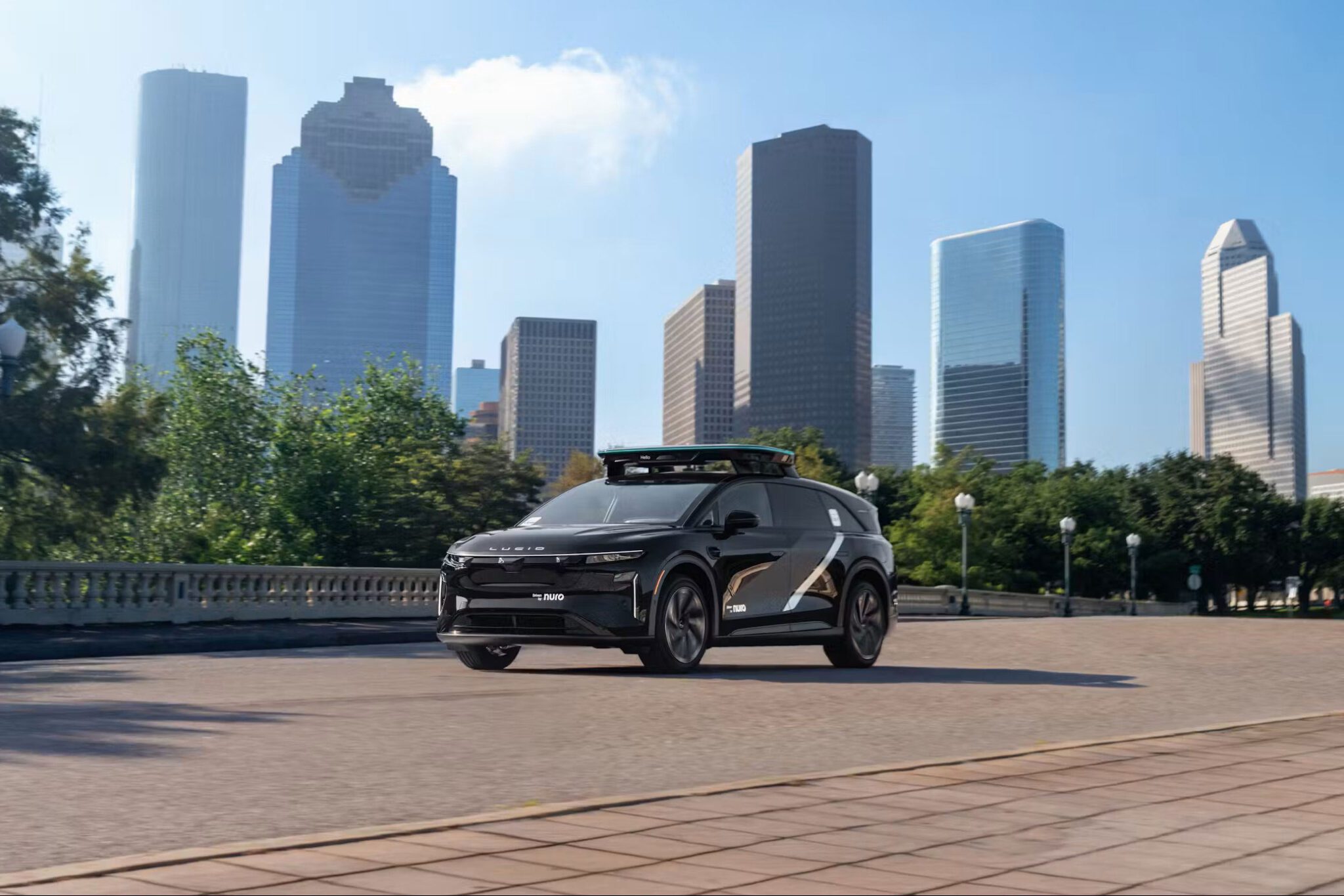 Uber, Nuro and Lucid bring robotaxi programme to Houston