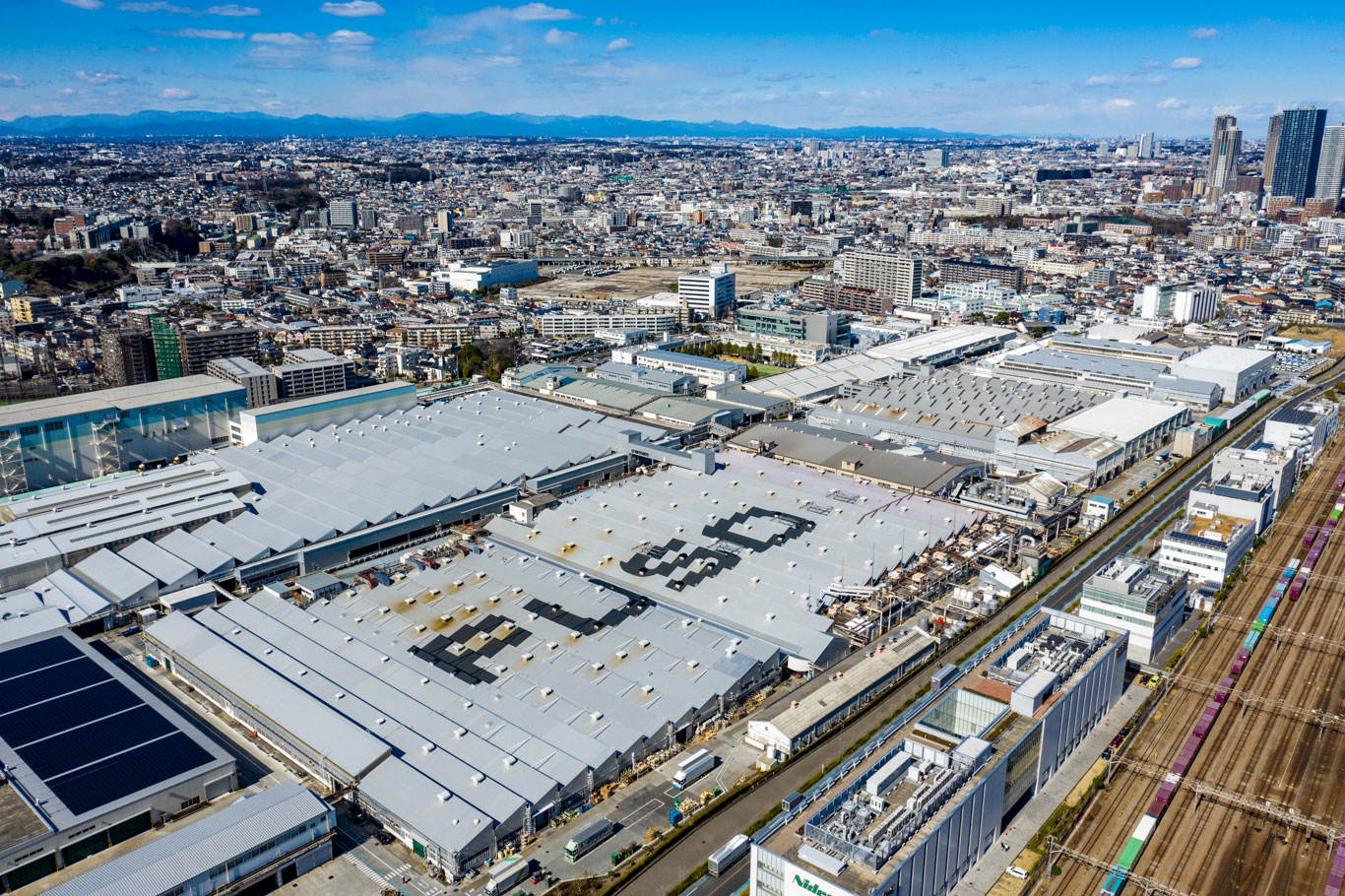 AutoWireDaily — Mitsubishi Fuso achieves Japanese plant carbon neutrality