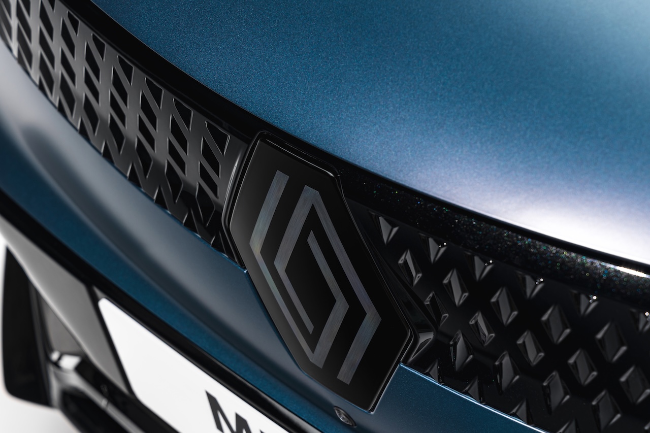 AutoWireDaily — Geographic mix and competition squeeze Renault’s margins