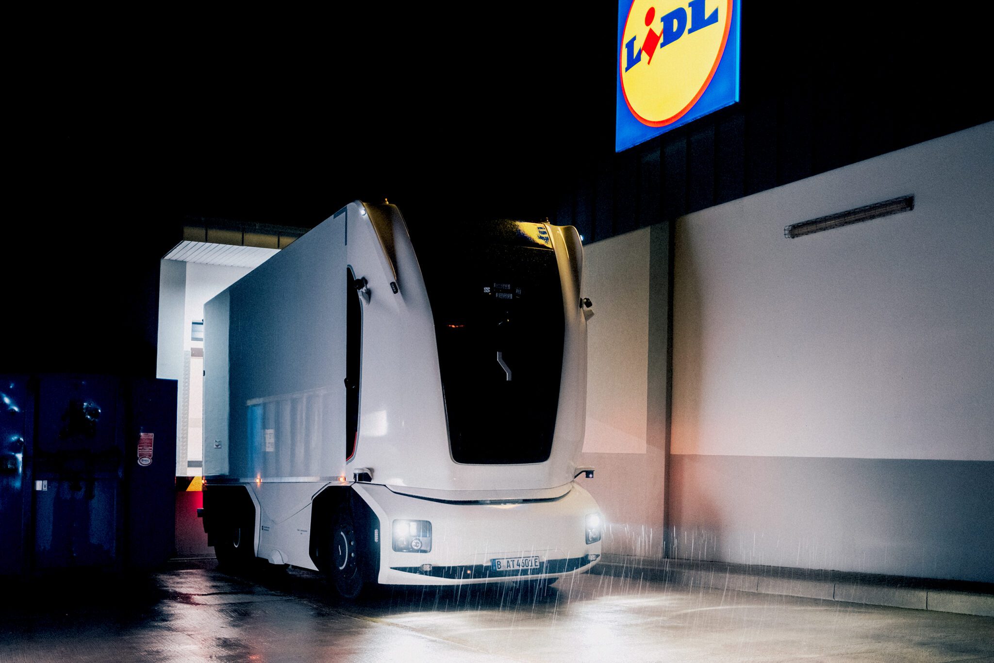 Einride and Lidl win Germany’s first L4 public road permit